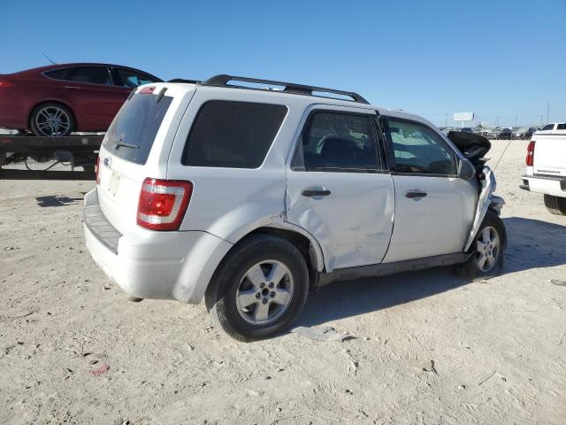 Image 3 of 2009 FORD ESCAPE XLT 2009 with VIN 1FMCU037X9KA60357