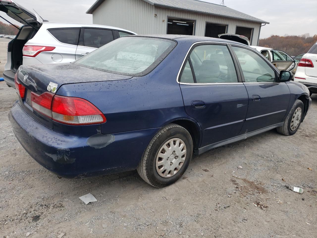 Obraz 3 z 2002 HONDA ACCORD VALUE 2002 z VIN 1HGCF86662A167029