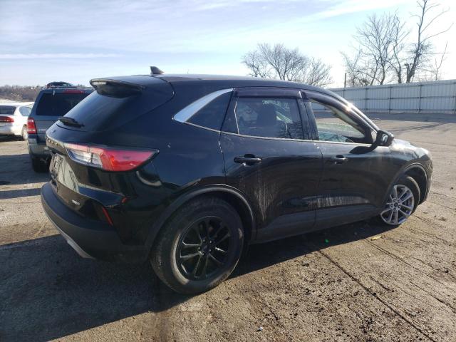 Image 3 of 2020 FORD ESCAPE SE 2020 with VIN 1FMCU9G66LUC31493