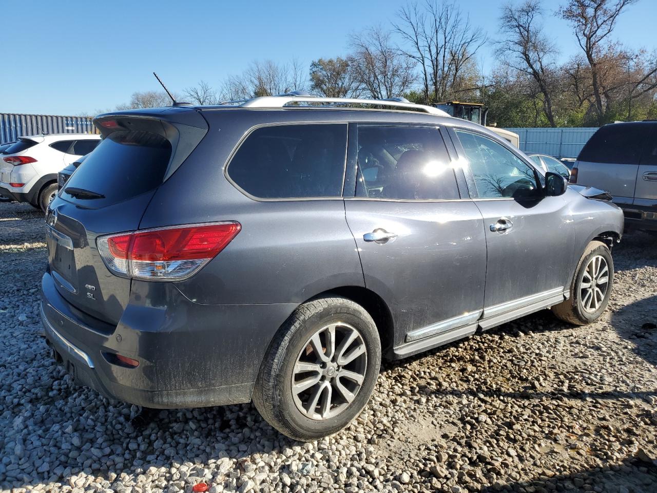 Изображение 3 2014 NISSAN PATHFINDER S 2014 с VIN 5N1AR2MM8EC622124