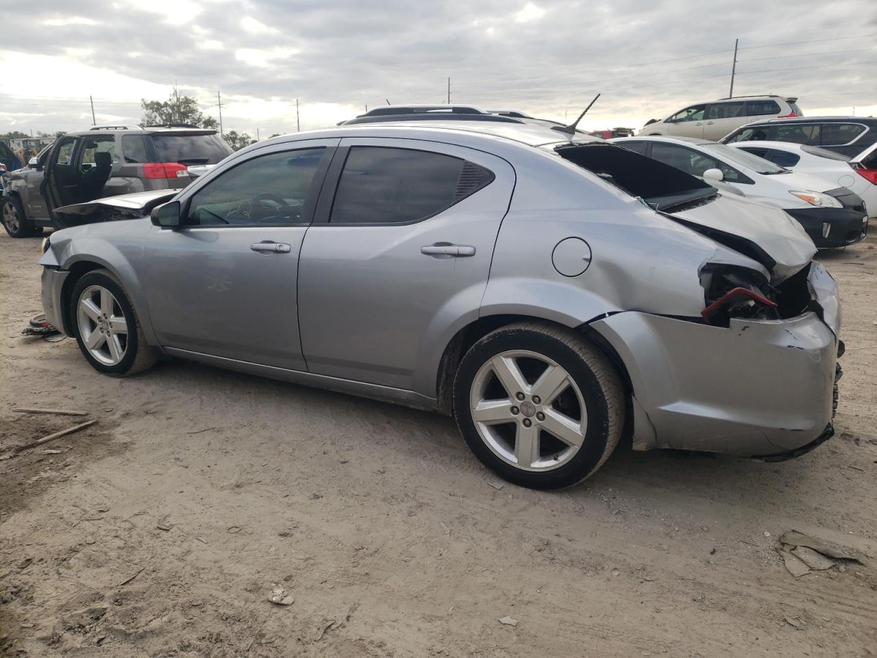 Obraz 2 z 2013 DODGE AVENGER SE 2013 z VIN 1C3CDZABXDN648528