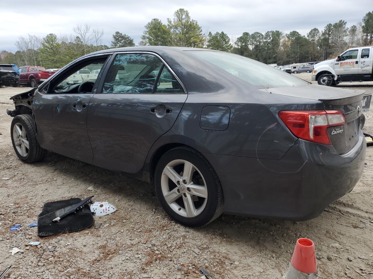Image 2 of 2012 TOYOTA CAMRY BASE 2012 with VIN 4T1BF1FK8CU175756