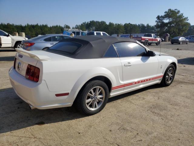 Obraz 3 z 2005 FORD MUSTANG  2005 z VIN 1ZVFT84N855253936
