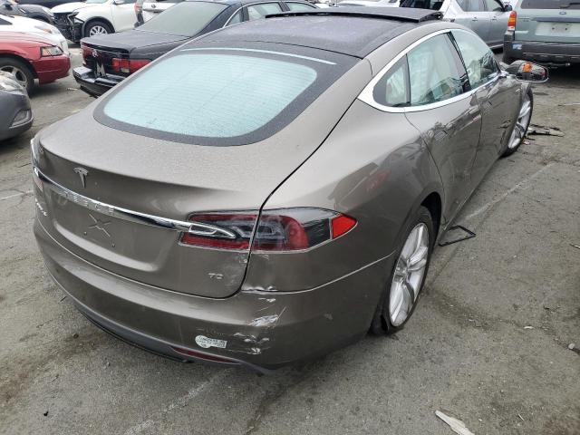 Obraz 3 z 2015 TESLA MODEL S  2015 z VIN 5YJSA1E13FF120298