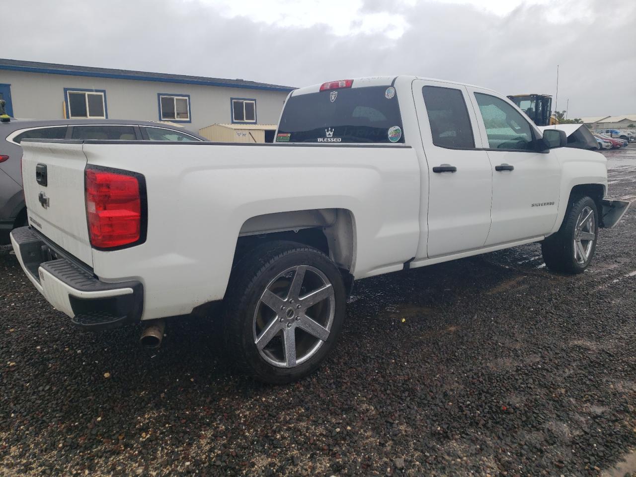 Image 3 of 2017 CHEVROLET SILVERADO C1500 CUSTOM 2017 with VIN 1GCRCPEHXHZ341287