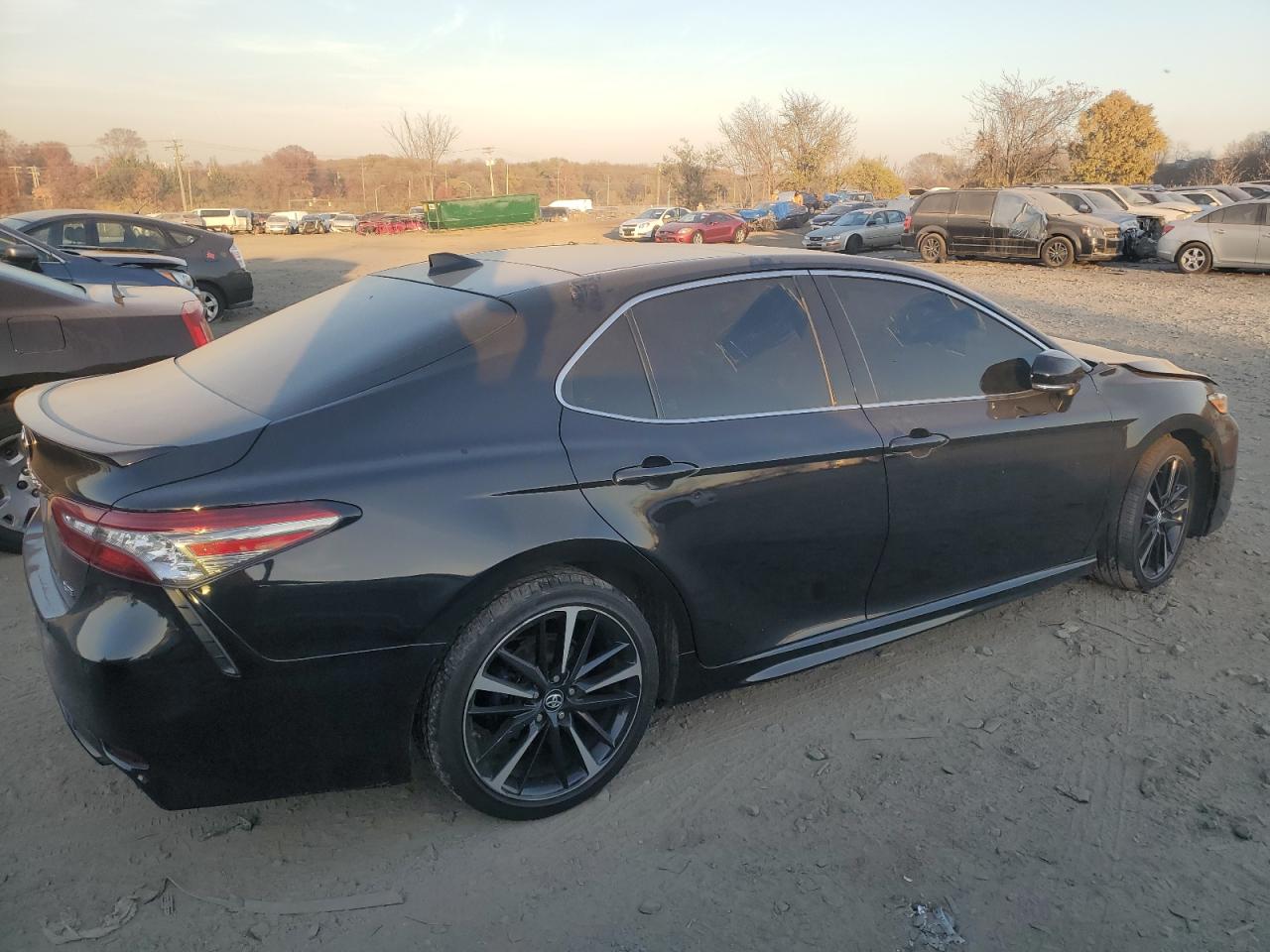 Obraz 3 z 2018 TOYOTA CAMRY XSE 2018 z VIN 4T1BZ1HK3JU013213