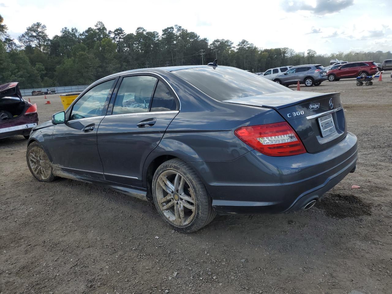 Obraz 2 z 2014 MERCEDES-BENZ C 300 4MATIC 2014 z VIN WDDGF8AB9ER323256