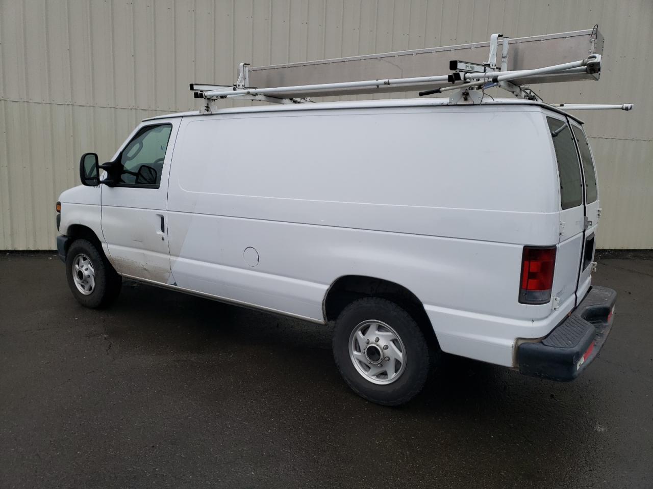 Изображение 2 2013 FORD ECONOLINE E250 VAN 2013 с VIN 1FTNE2EL6DDA72163