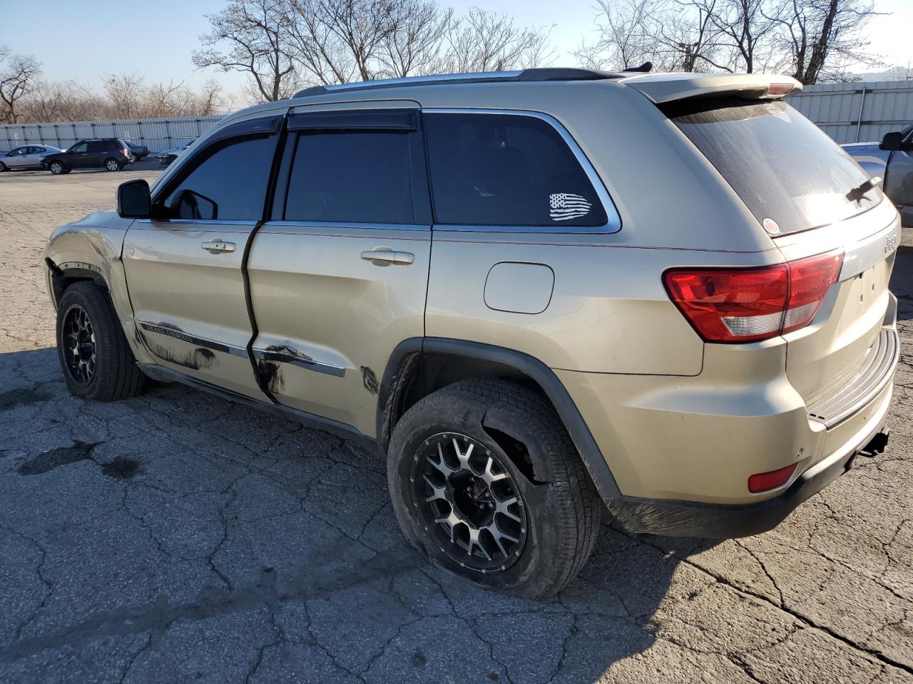 Изображение 2 2011 JEEP GRAND CHEROKEE LAREDO 2011 с VIN 1J4RR4GG1BC712598