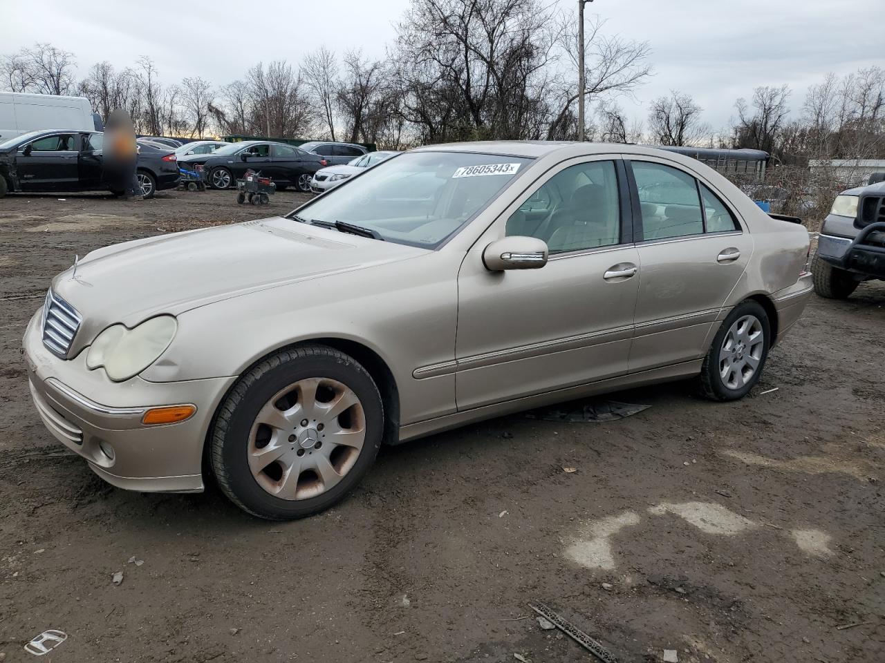 Obraz 1 z 2005 MERCEDES-BENZ C 240 4MATIC 2005 z VIN WDBRF81J75F562329