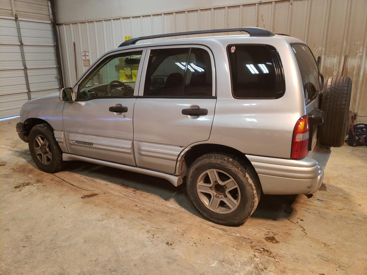 Obraz 2 z 2004 CHEVROLET TRACKER LT 2004 z VIN 2CNBE634646900681
