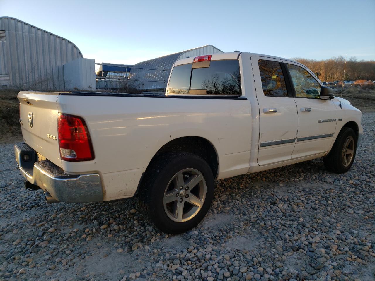 Изображение 3 2011 DODGE RAM 1500  2011 с VIN 1D7RV1GT4BS665799