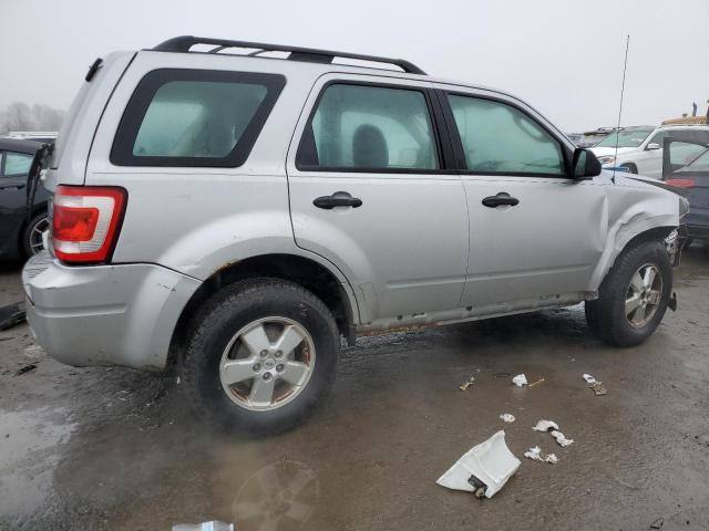 Image 3 of 2010 FORD ESCAPE XLS 2010 with VIN 1FMCU0C70AKB07416