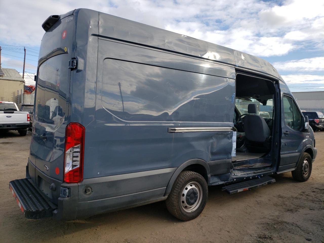 Image 3 of 2019 FORD TRANSIT T-250 2019 with VIN 1FTYR3XM3KKB50906