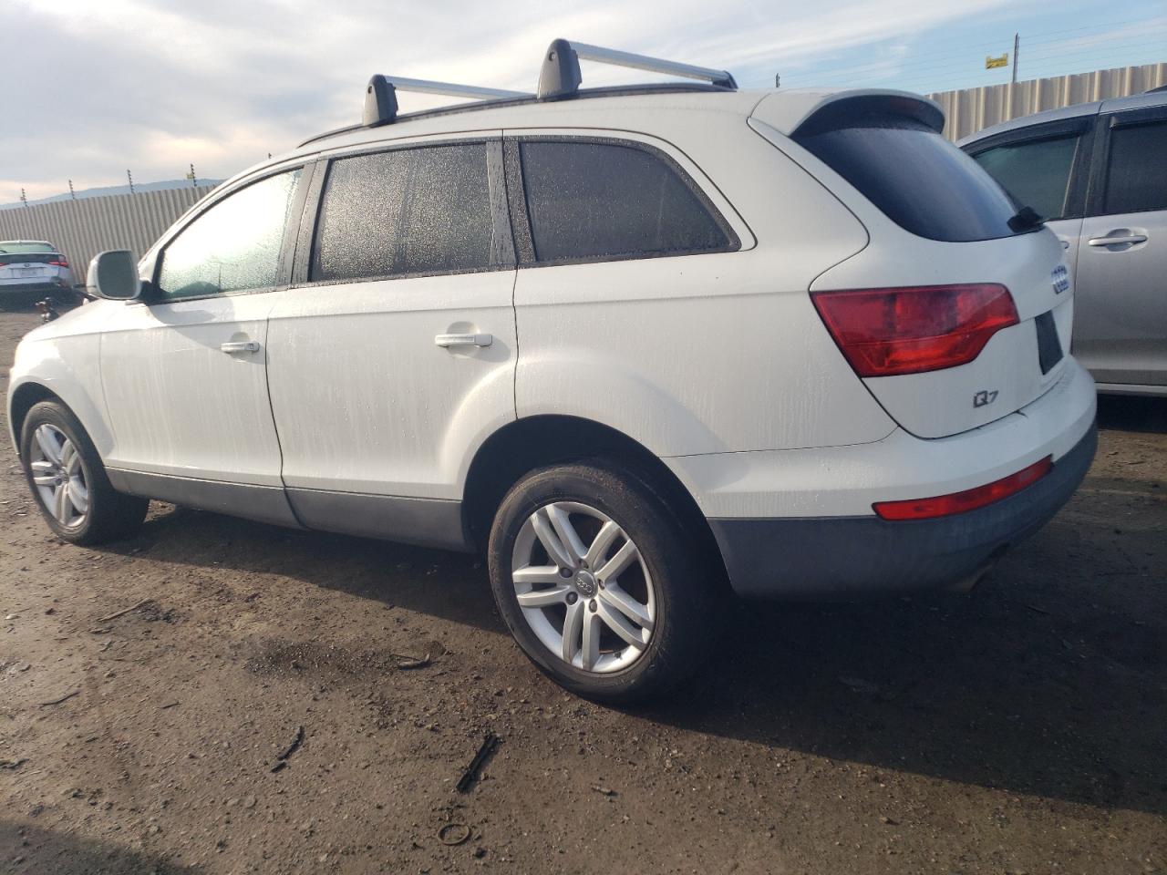 Obraz 2 z 2007 AUDI Q7 3.6 QUATTRO 2007 z VIN WA1AY74L27D039521