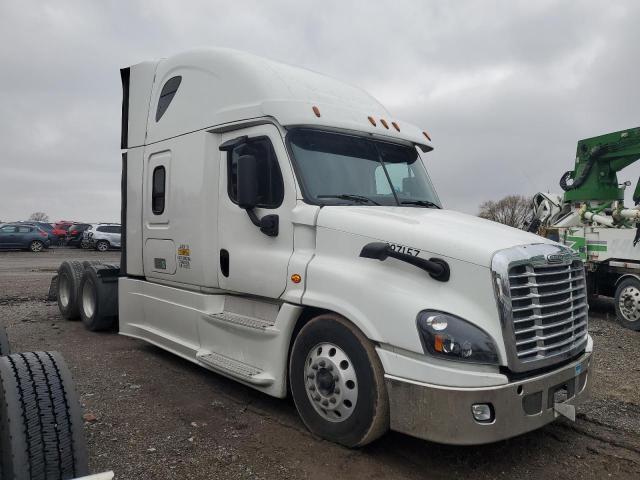 Изображение 1 2017 FREIGHTLINER CASCADIA 125  2017 с VIN 3AKJGLDR8HSHW2092