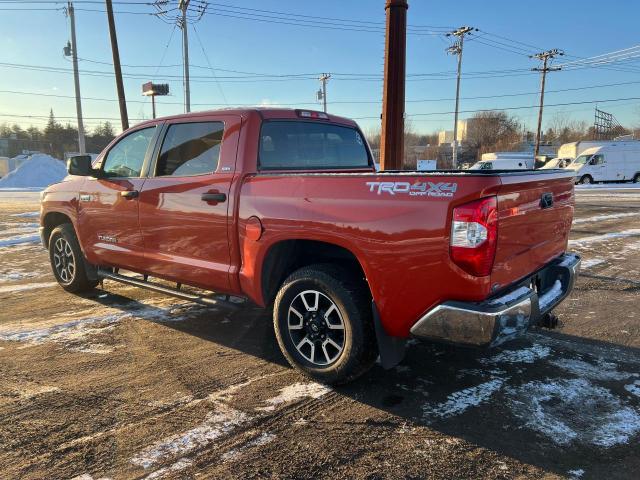 Obraz 3 z 2018 TOYOTA TUNDRA CREWMAX SR5 2018 z VIN 5TFDY5F18JX712174