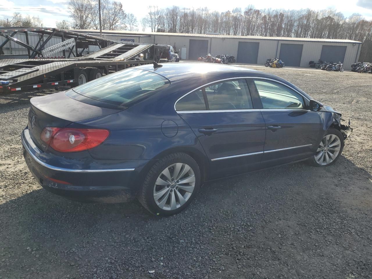 Image 3 of 2011 VOLKSWAGEN CC SPORT 2011 with VIN WVWMP7AN4BE705101