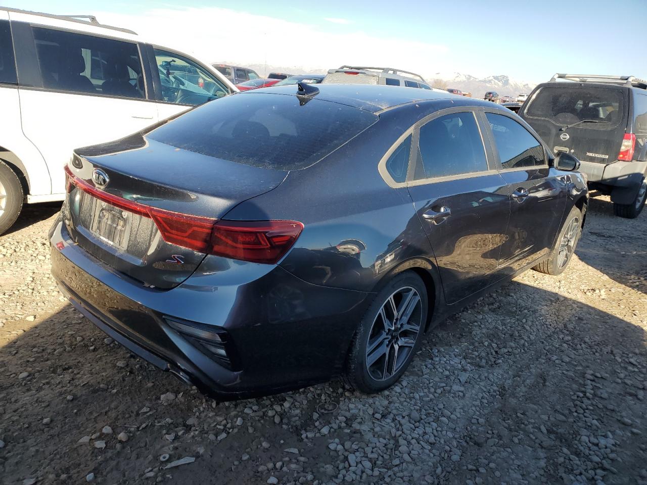 Изображение 3 2019 KIA FORTE GT LINE 2019 с VIN 3KPF34AD3KE072959