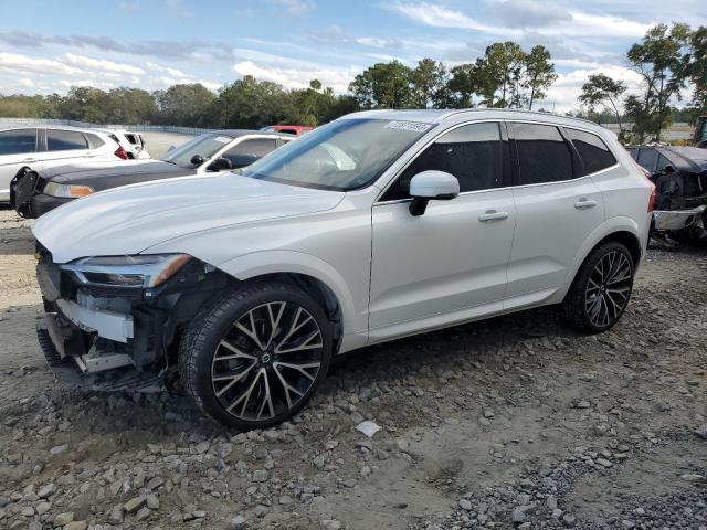 Obraz 1 z 2020 VOLVO XC60 T5 MOMENTUM 2020 z VIN YV4102DK1L1453826