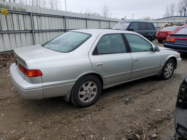 Obraz 3 z 2001 TOYOTA CAMRY LE 2001 z VIN JT2BG28K410600178