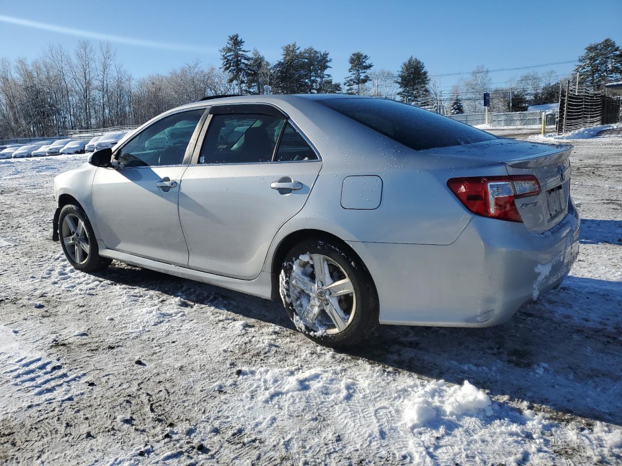 Obraz 2 z 2013 TOYOTA CAMRY L 2013 z VIN 4T1BF1FK9DU687091