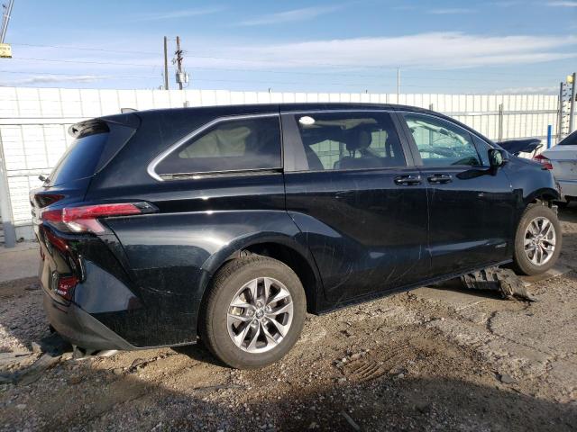 Image 3 of 2021 TOYOTA SIENNA LE 2021 with VIN 5TDKRKEC7MS047221