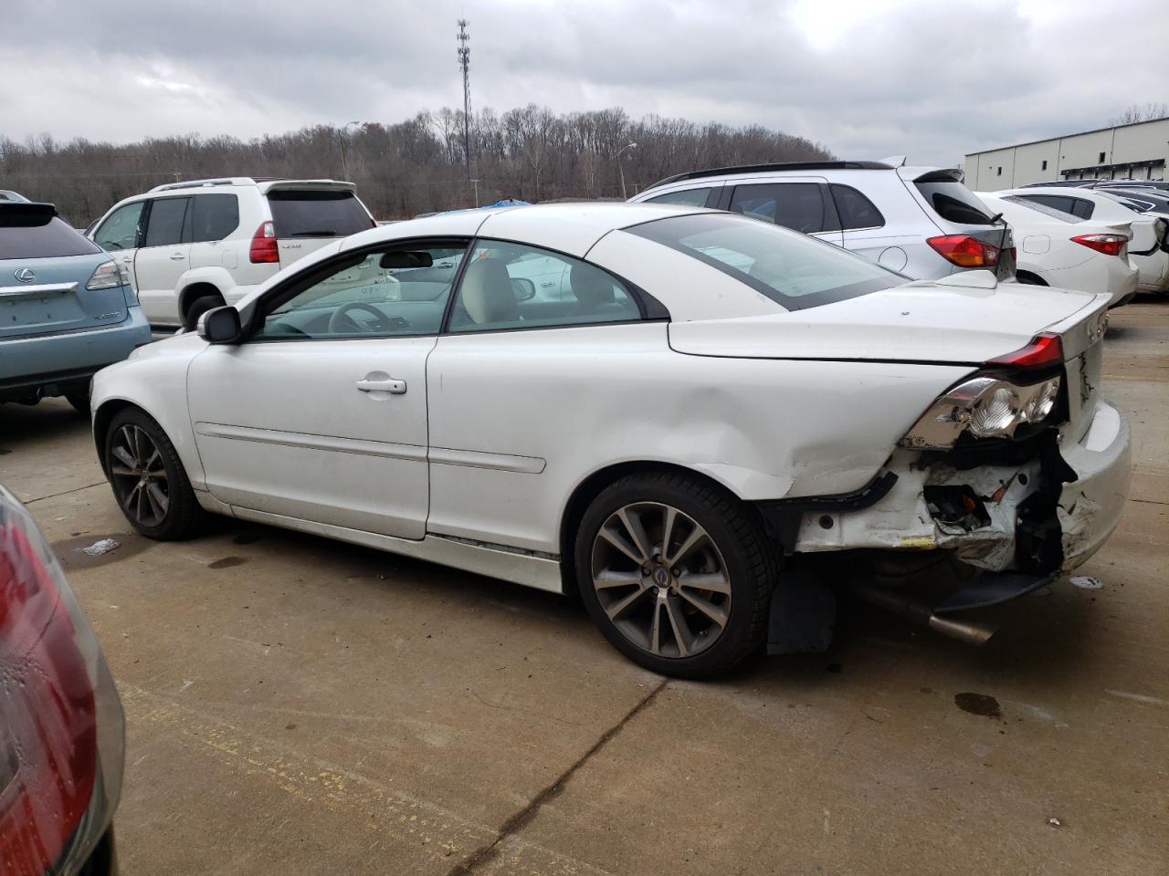 Obraz 2 z 2009 VOLVO C70 T5 2009 z VIN YV1MC67279J077808