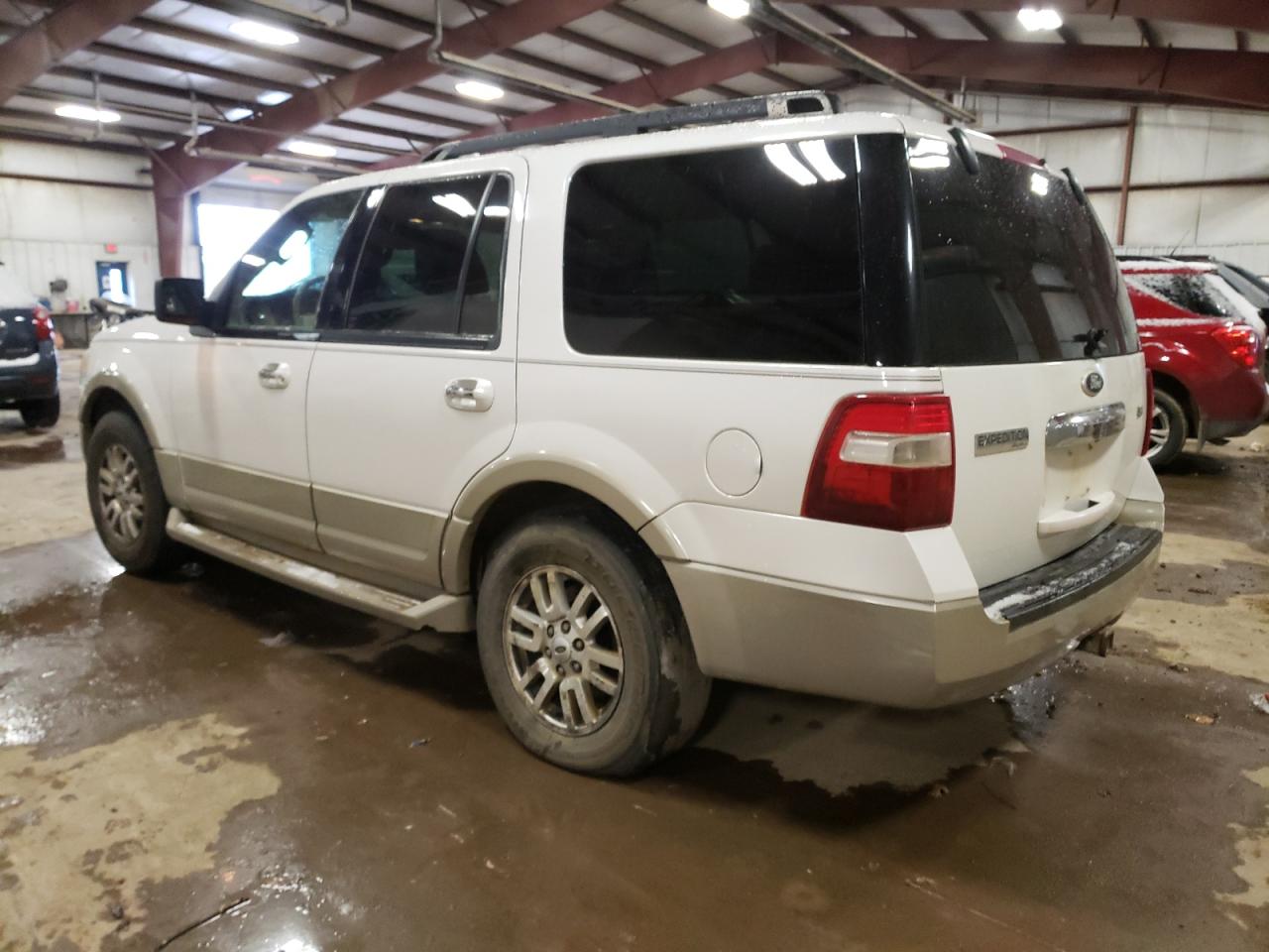 Image 2 of 2010 FORD EXPEDITION EDDIE BAUER 2010 with VIN 1FMJU1H59AEB71683