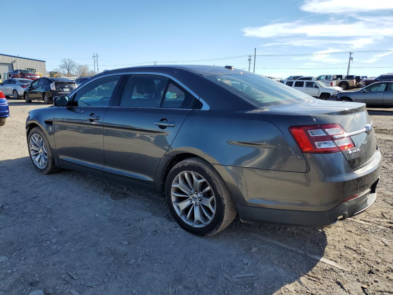 Изображение 2 2015 FORD TAURUS LIMITED 2015 с VIN 1FAHP2F86FG139269