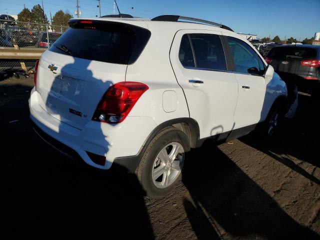 Image 3 of 2020 CHEVROLET TRAX 1LT 2020 with VIN KL7CJPSB6LB011981