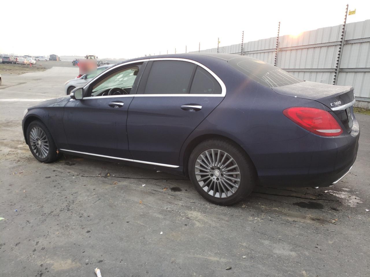 Image 2 of 2015 MERCEDES-BENZ C 300 4MATIC 2015 with VIN 55SWF4KB3FU040967