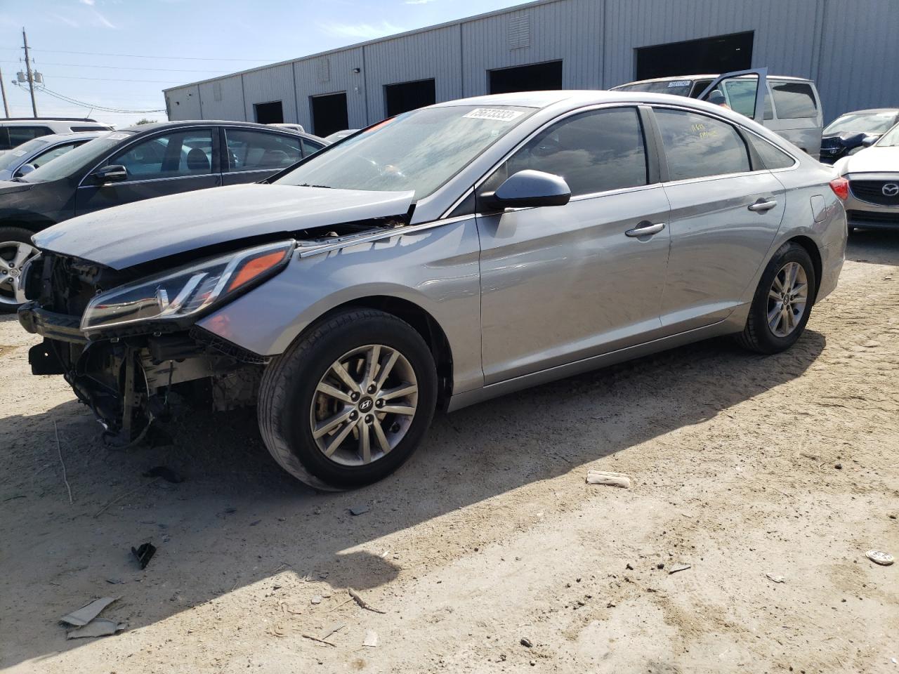Obraz 1 z 2017 HYUNDAI SONATA SE 2017 z VIN 5NPE24AF6HH517165
