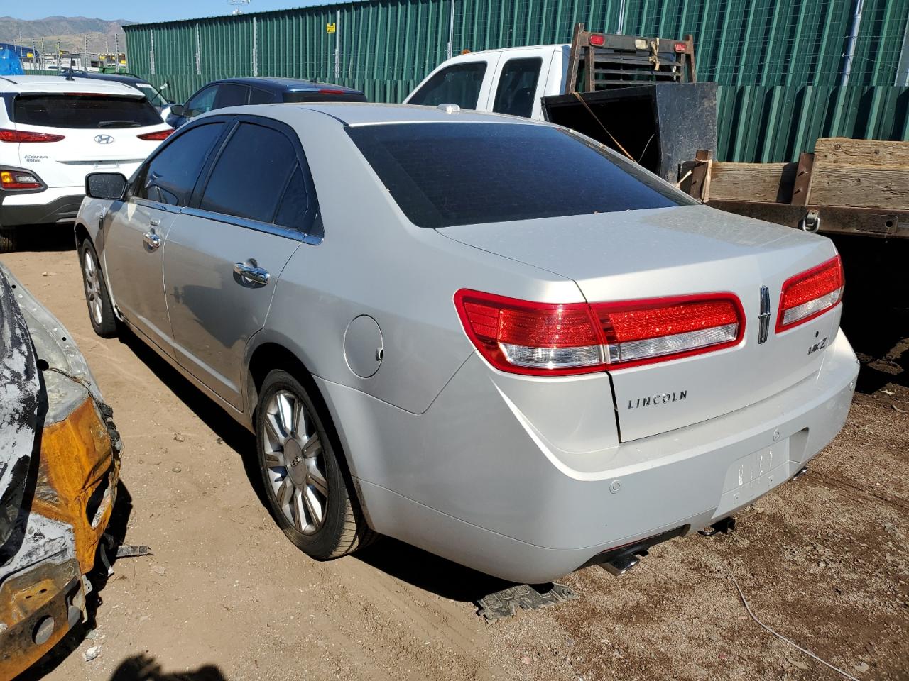 Obraz 2 z 2010 LINCOLN MKZ  2010 z VIN 3LNHL2GC1AR609200
