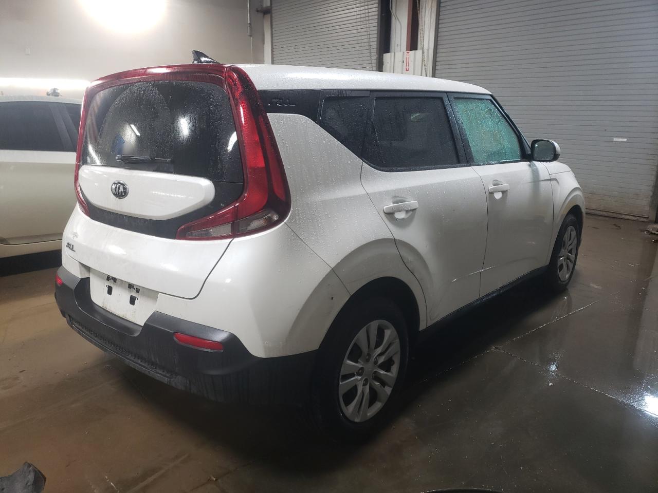 Изображение 3 2020 KIA SOUL LX 2020 с VIN KNDJ23AU0L7081370