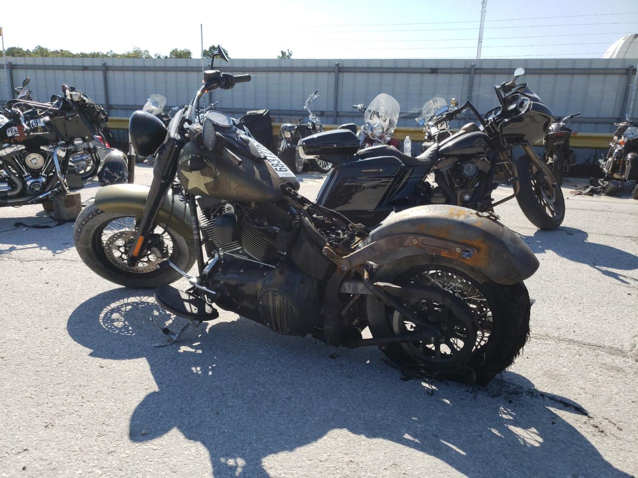 Image 2 of 2016 HARLEY-DAVIDSON FLSS  2016 with VIN 1HD1JS918GB027310