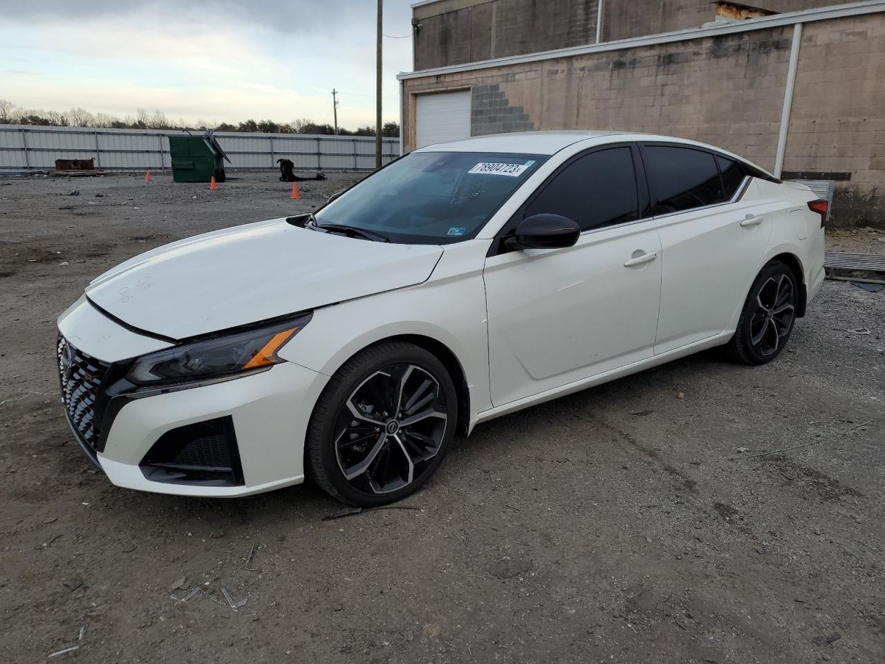 Изображение 2023 NISSAN ALTIMA SR 2023