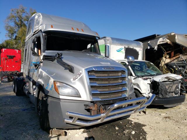 2020 FREIGHTLINER CASCADIA 126  2020 image