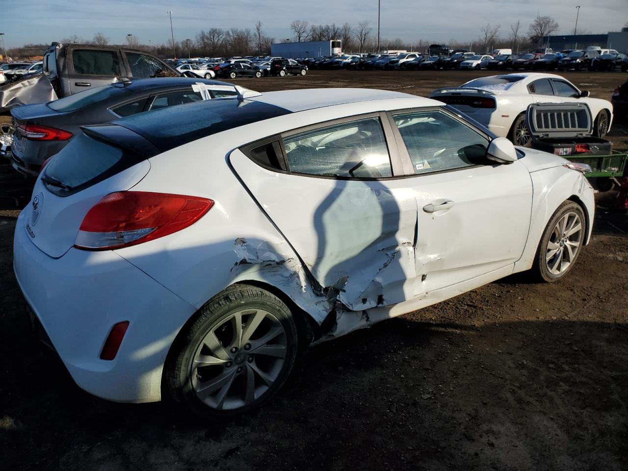 Image 3 of 2017 HYUNDAI VELOSTER  2017 with VIN KMHTC6AD1HU310957