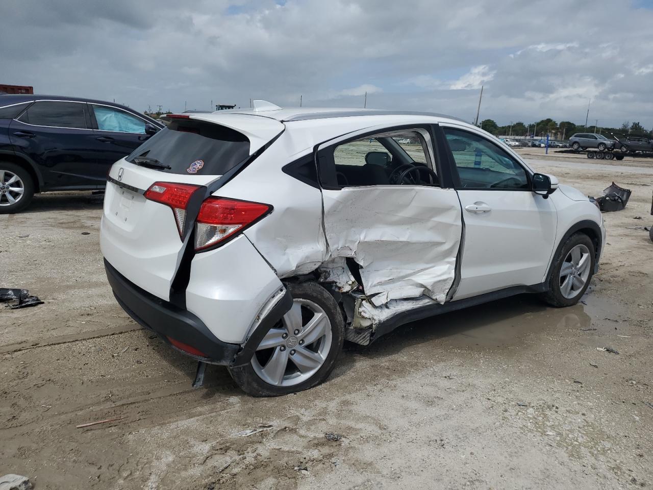 Изображение 3 2019 HONDA HR-V EX 2019 с VIN 3CZRU5H53KM716944