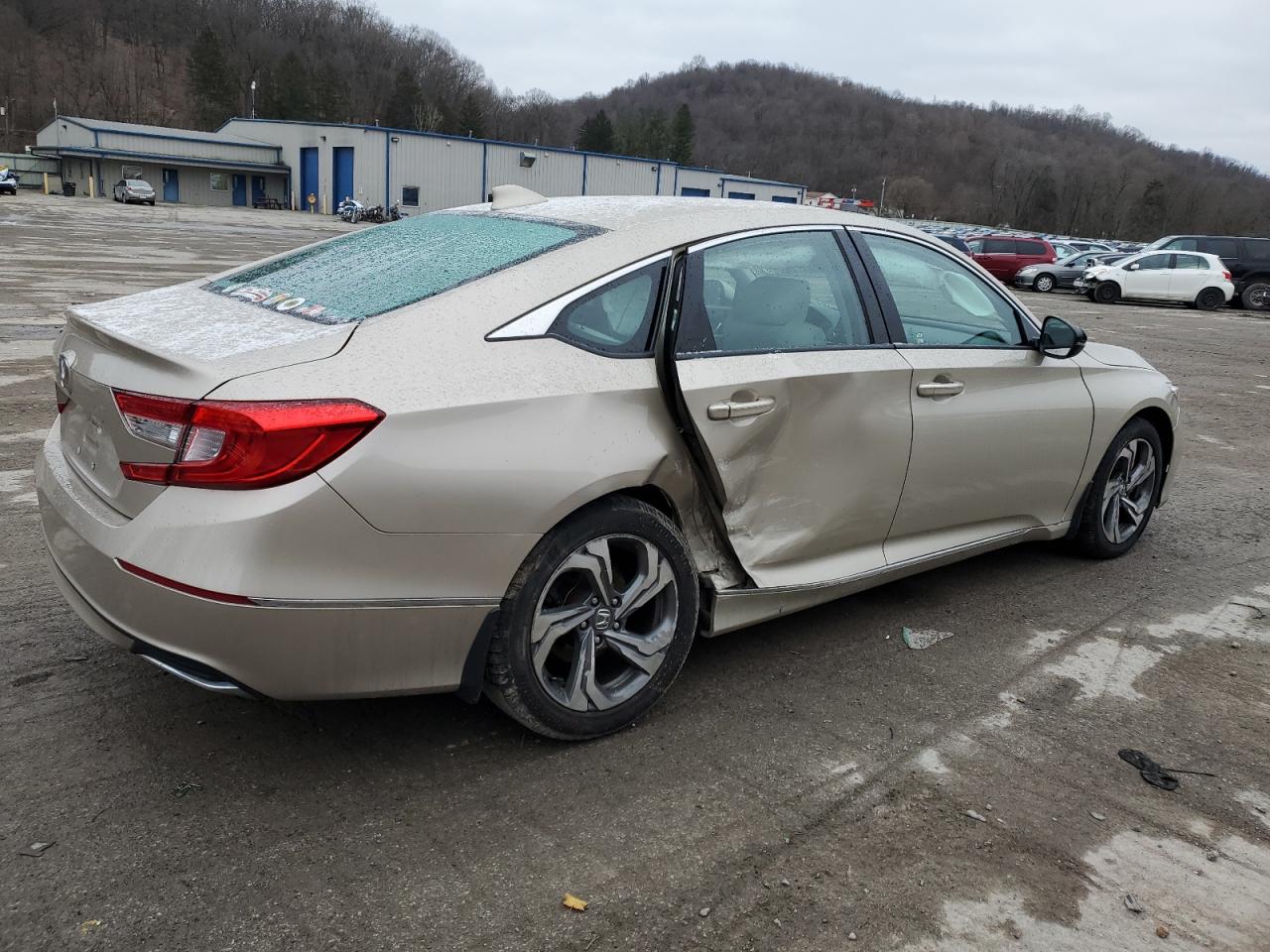 Изображение 3 2018 HONDA ACCORD EXL 2018 с VIN 1HGCV1F5XJA196176