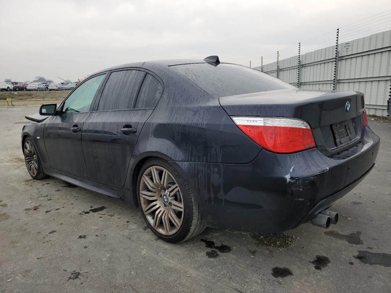 Obraz 2 z 2009 BMW 550 I 2009 z VIN WBANW53559CT55540