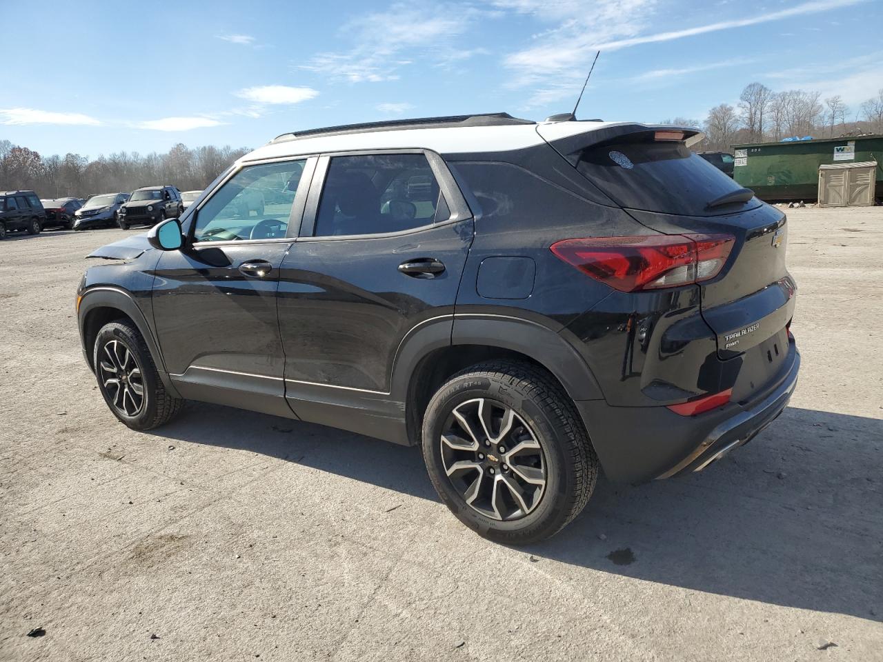 Image 2 of 2021 CHEVROLET TRAILBLAZER ACTIV 2021 with VIN KL79MSSL9MB073406