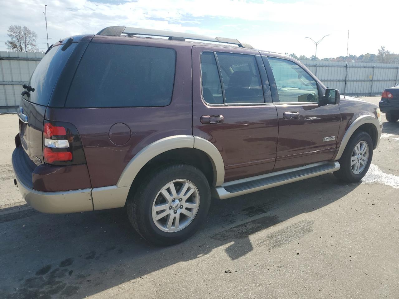 Image 3 of 2007 FORD EXPLORER EDDIE BAUER 2007 with VIN 1FMEU74E87UA63595