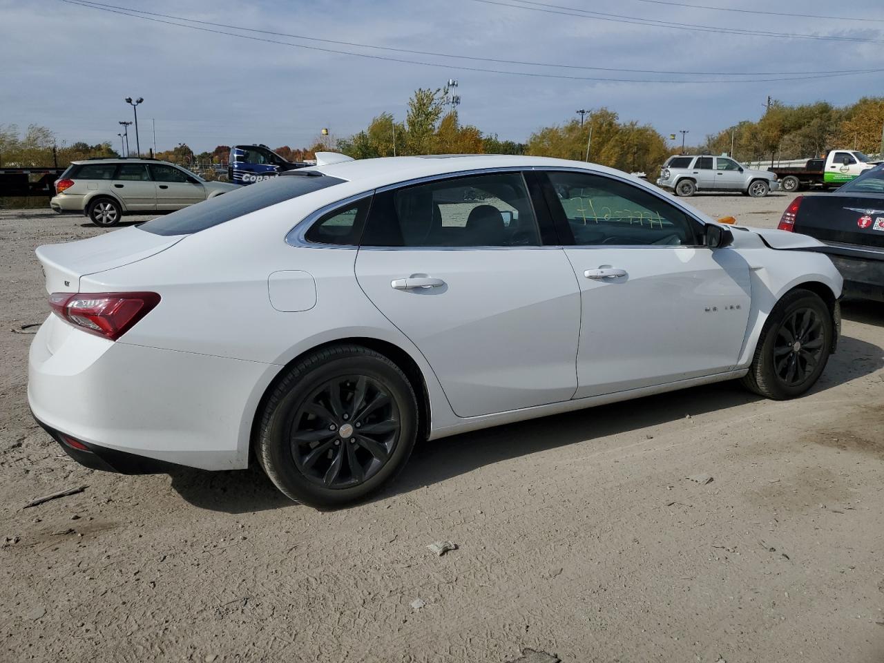 Obraz 3 z 2021 CHEVROLET MALIBU LT 2021 z VIN 1G1ZD5ST6MF056410