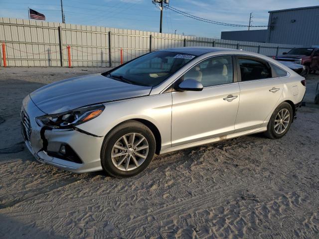 Obraz 1 z 2019 HYUNDAI SONATA SE 2019 z VIN 5NPE24AF4KH733927