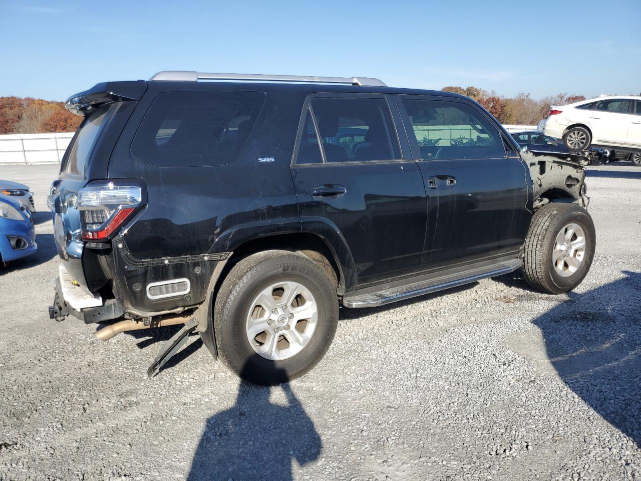 Изображение 3 2016 TOYOTA 4RUNNER SR5 2016 с VIN JTEZU5JR7G5145664