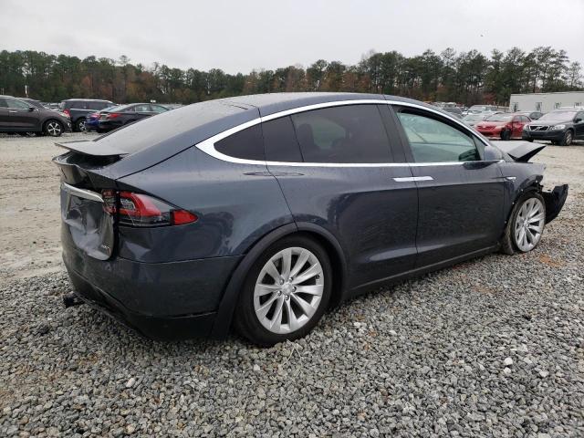 Obraz 3 z 2016 TESLA MODEL X  2016 z VIN 5YJXCBE28GF020262