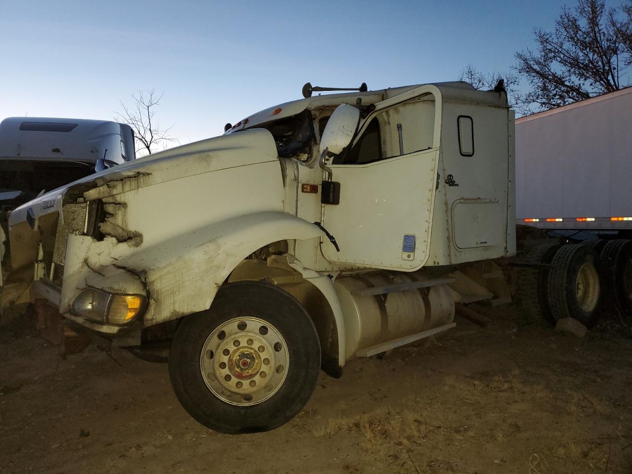 Изображение 2 2001 INTERNATIONAL 9200 9200I 2001 с VIN 2HSCEAMR71C025539