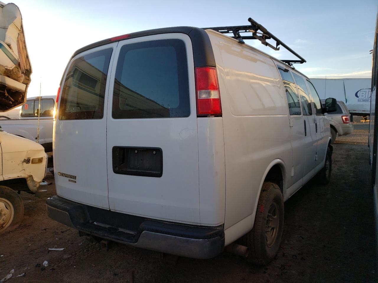 Image 3 of 2015 CHEVROLET EXPRESS G3500  2015 with VIN 1GCZGTCG3F1276690